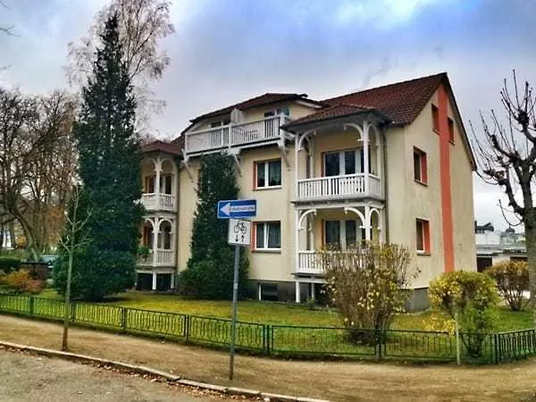 Wohnhaus \